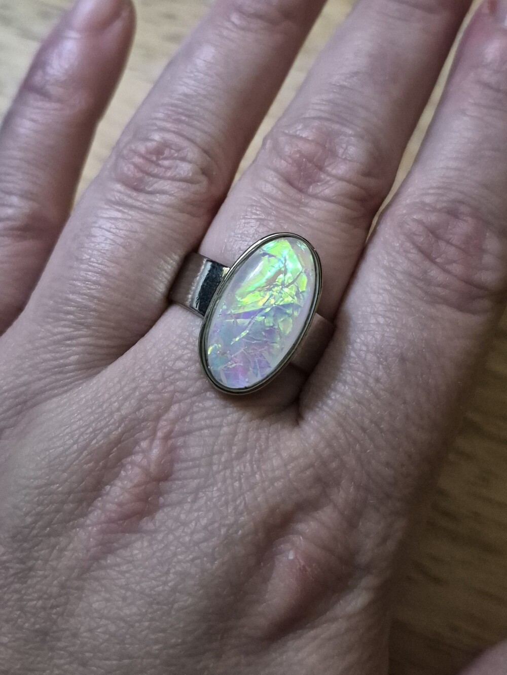 Y2K Iridescent Foil Resin Ring Oval Faux Opal Statement Band Silver Tone Size 10